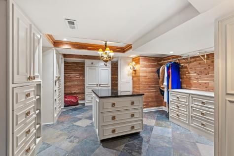 1110 Fox Glen Drive St. Charles IL 60174