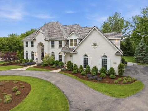 1110 Fox Glen Drive St. Charles IL 60174