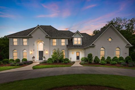 1110 Fox Glen Drive St. Charles IL 60174