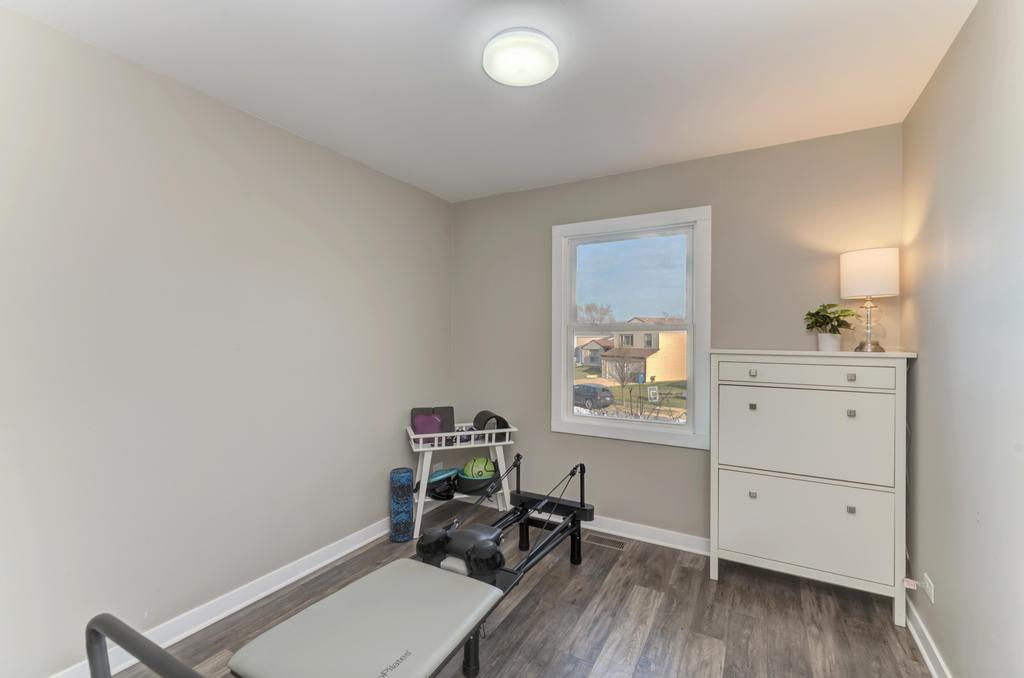 1754 Hemlock Drive Glendale Heights IL 60139