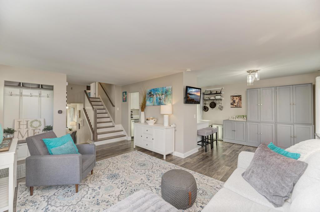 1754 Hemlock Drive Glendale Heights IL 60139