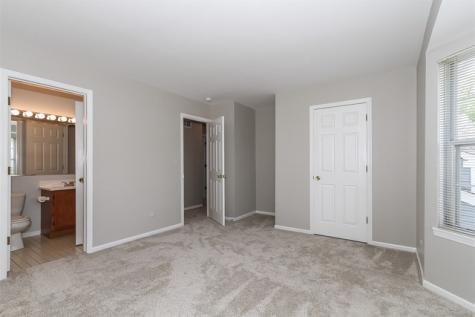 3423 Southport Drive Island Lake IL 60042