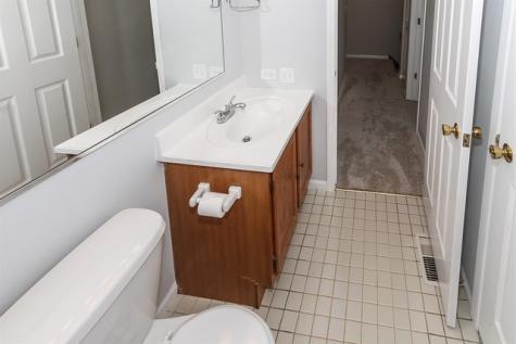 3423 Southport Drive Island Lake IL 60042