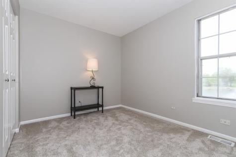 3423 Southport Drive Island Lake IL 60042