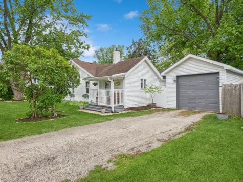 627 Park Street Batavia IL 60510