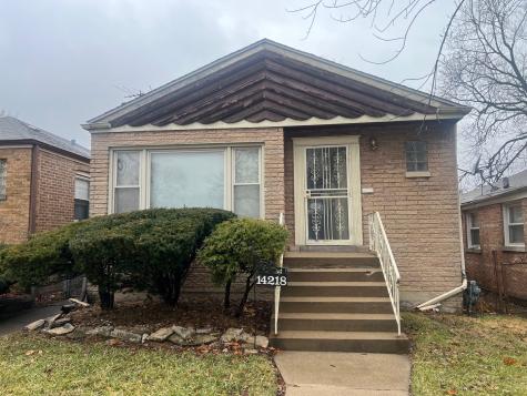 14218 South Wallace Avenue Riverdale IL 60827