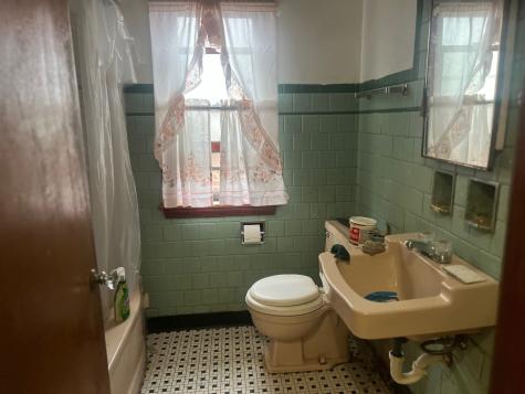 14218 South Wallace Avenue Riverdale IL 60827