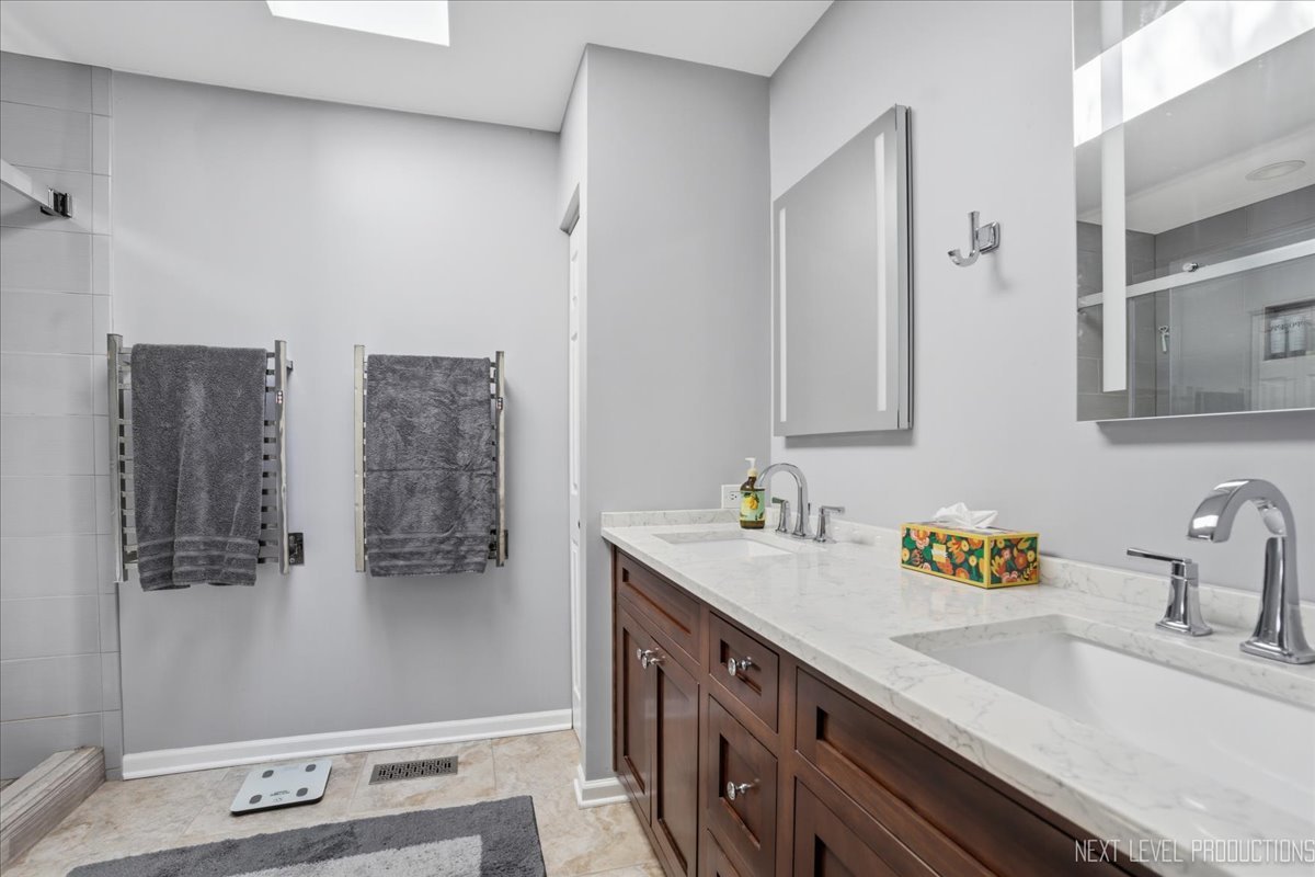 1108 Willard Court Naperville IL 60540
