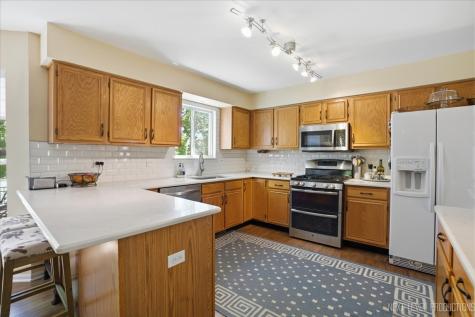 1108 Willard Court Naperville IL 60540