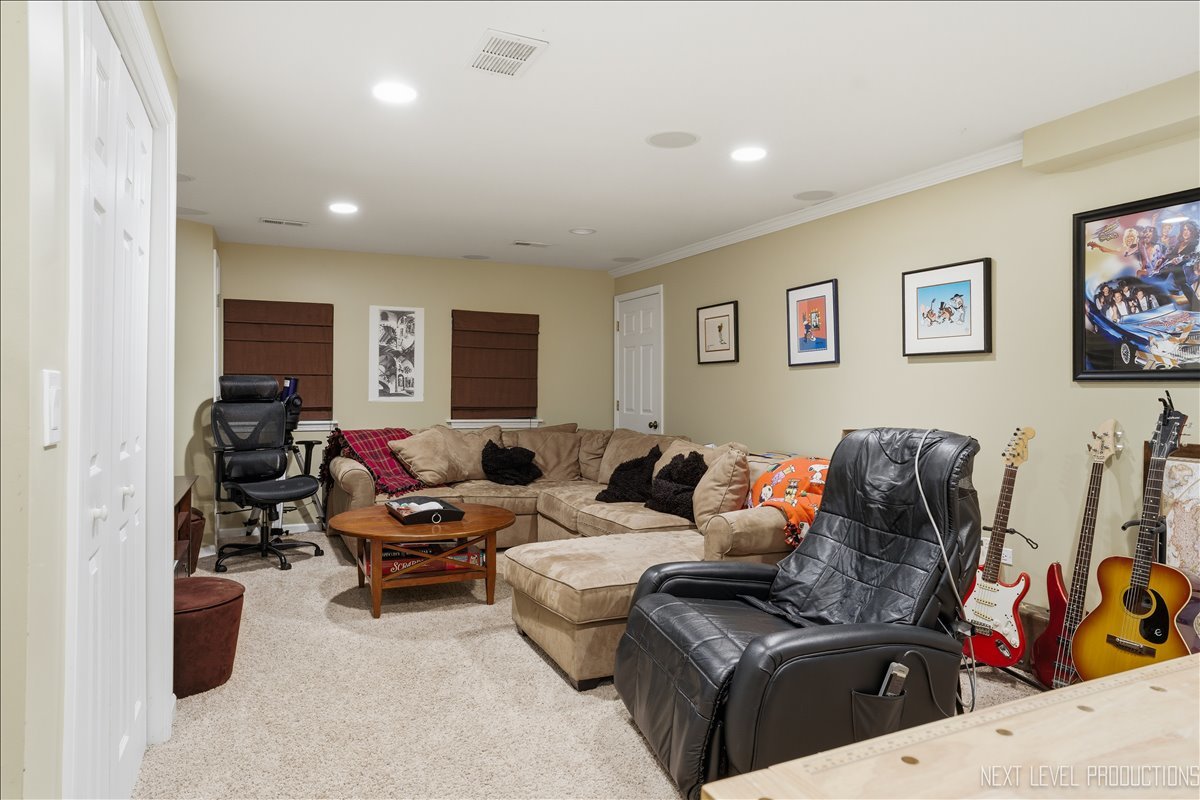 1108 Willard Court Naperville IL 60540