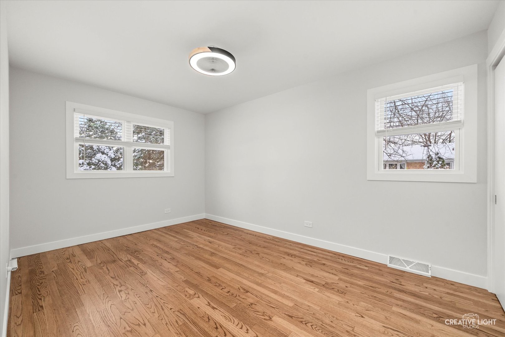 704 Plainfield Road Downers Grove IL 60516