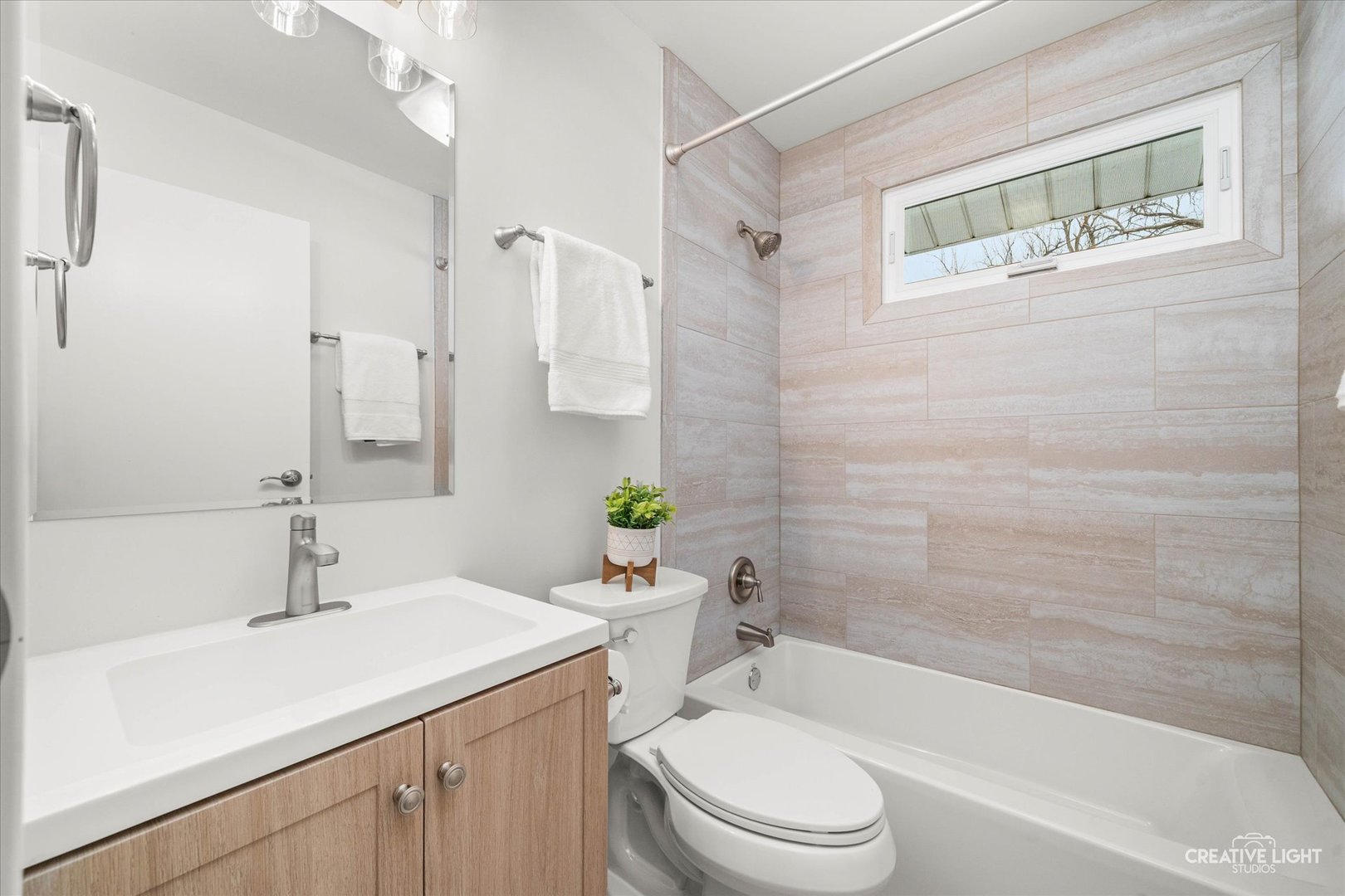 704 Plainfield Road Downers Grove IL 60516