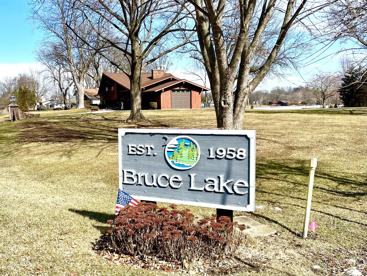 704 Plainfield Road Downers Grove IL 60516