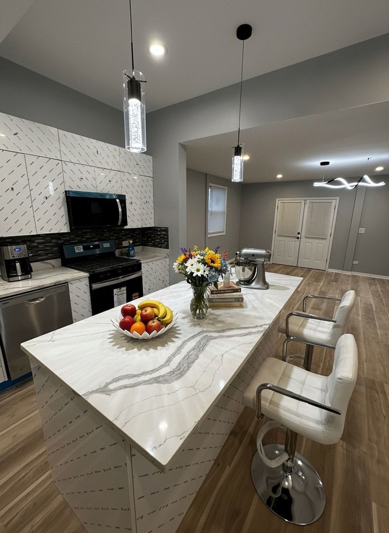 62 West 113th Street Chicago IL 60628