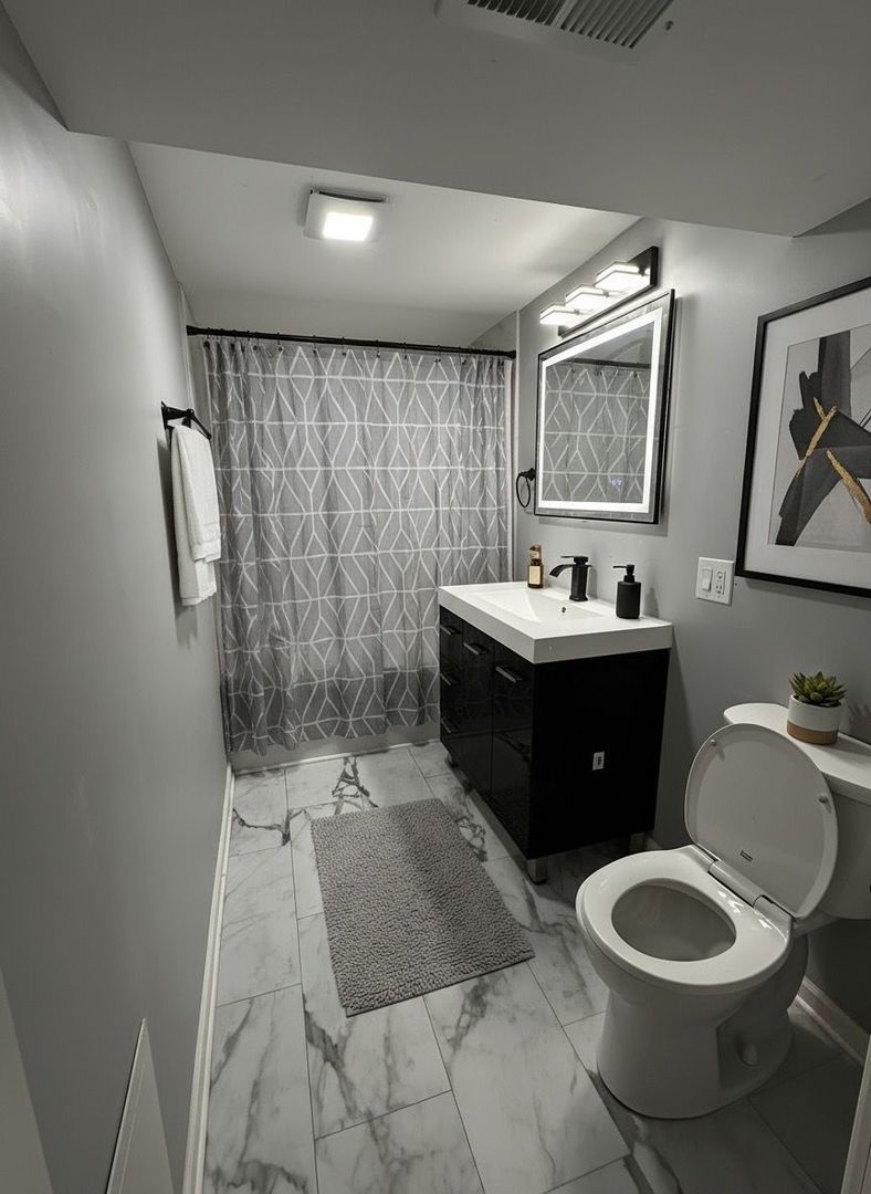 62 West 113th Street Chicago IL 60628