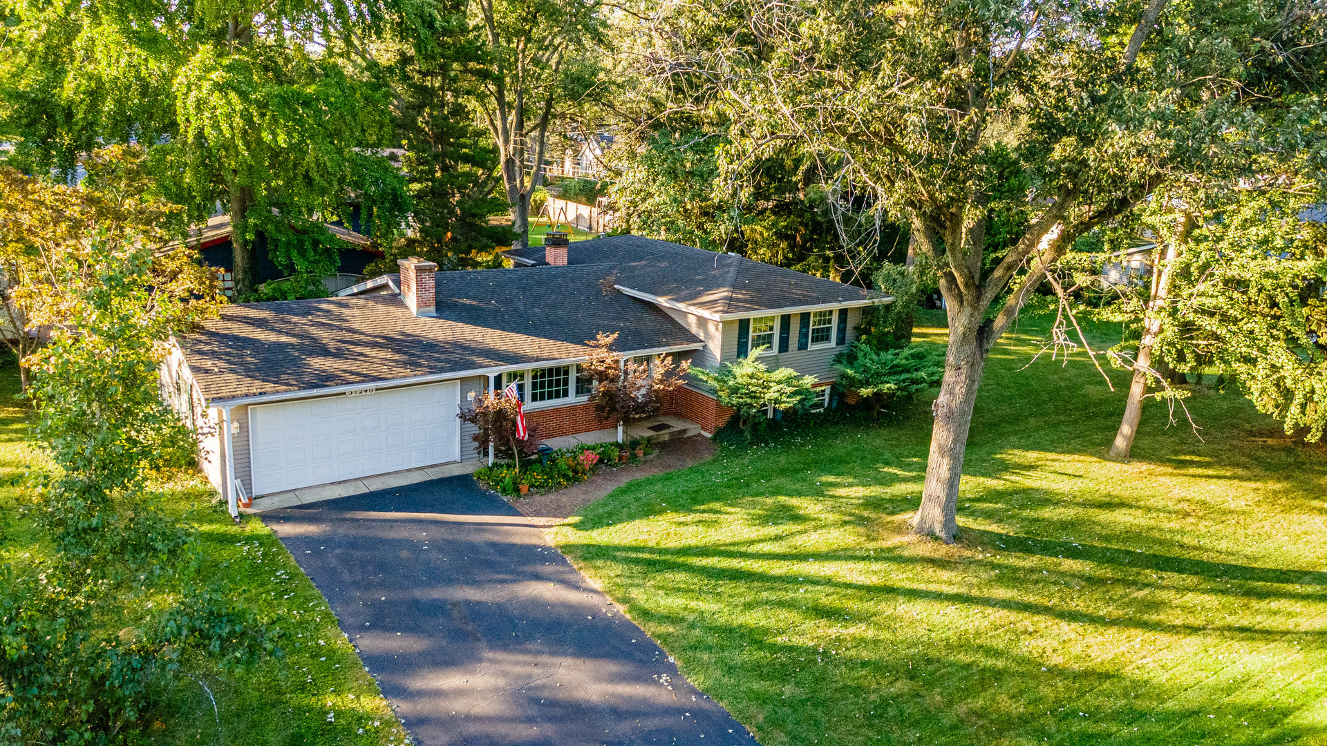 3S240 Burr Oak Drive Glen Ellyn IL 60137