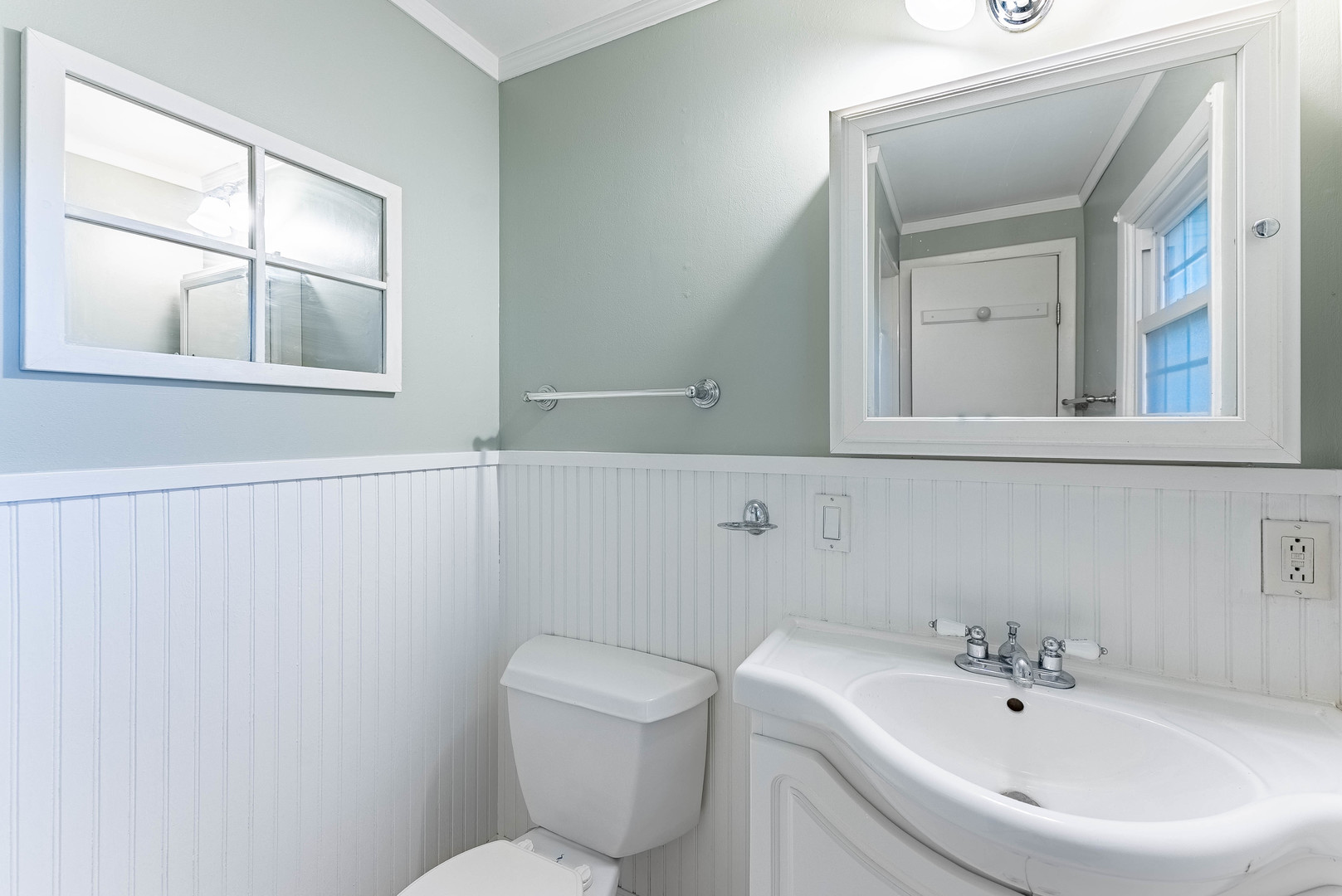 3S240 Burr Oak Drive Glen Ellyn IL 60137