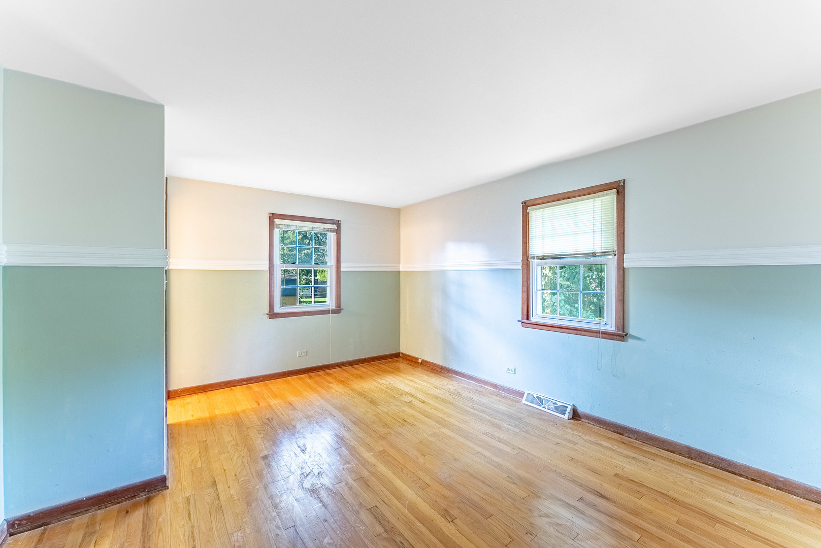 3S240 Burr Oak Drive Glen Ellyn IL 60137