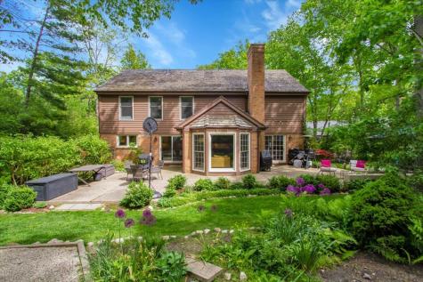 850 Carlyle Circle Lake Bluff IL 60044