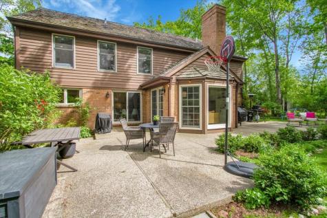 850 Carlyle Circle Lake Bluff IL 60044