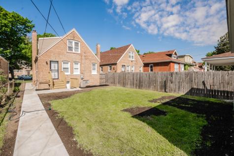 8043 South Yale Avenue Chicago IL 60620