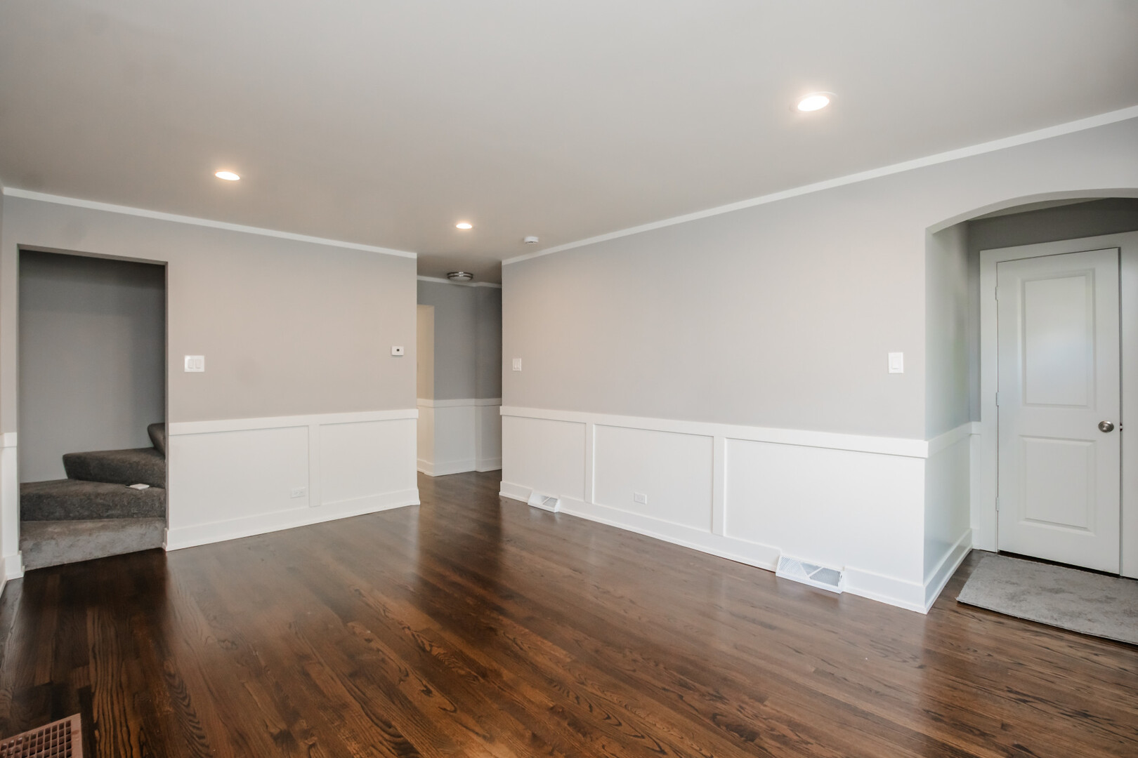 8043 South Yale Avenue Chicago IL 60620