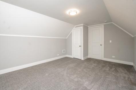 8043 South Yale Avenue Chicago IL 60620