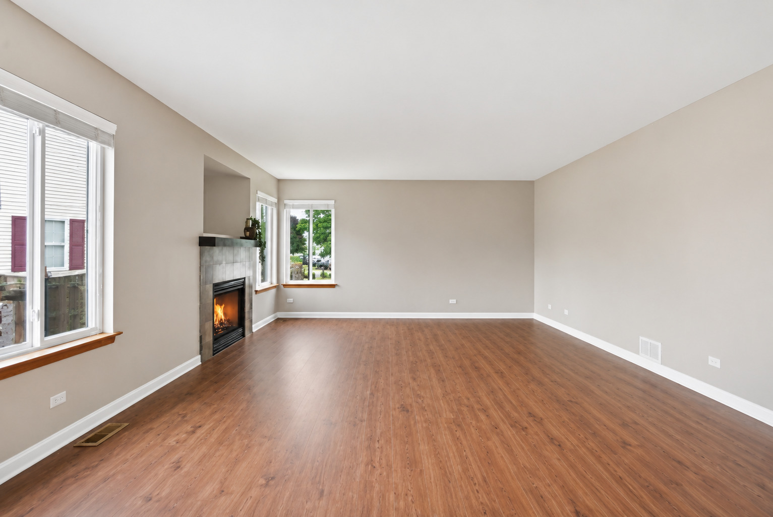 5313 Briarfield Lane Lake In The Hills IL 60156