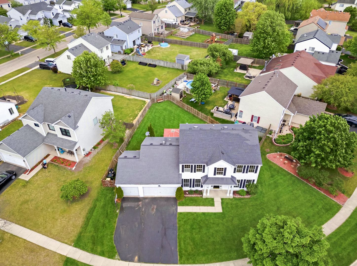 5313 Briarfield Lane Lake In The Hills IL 60156