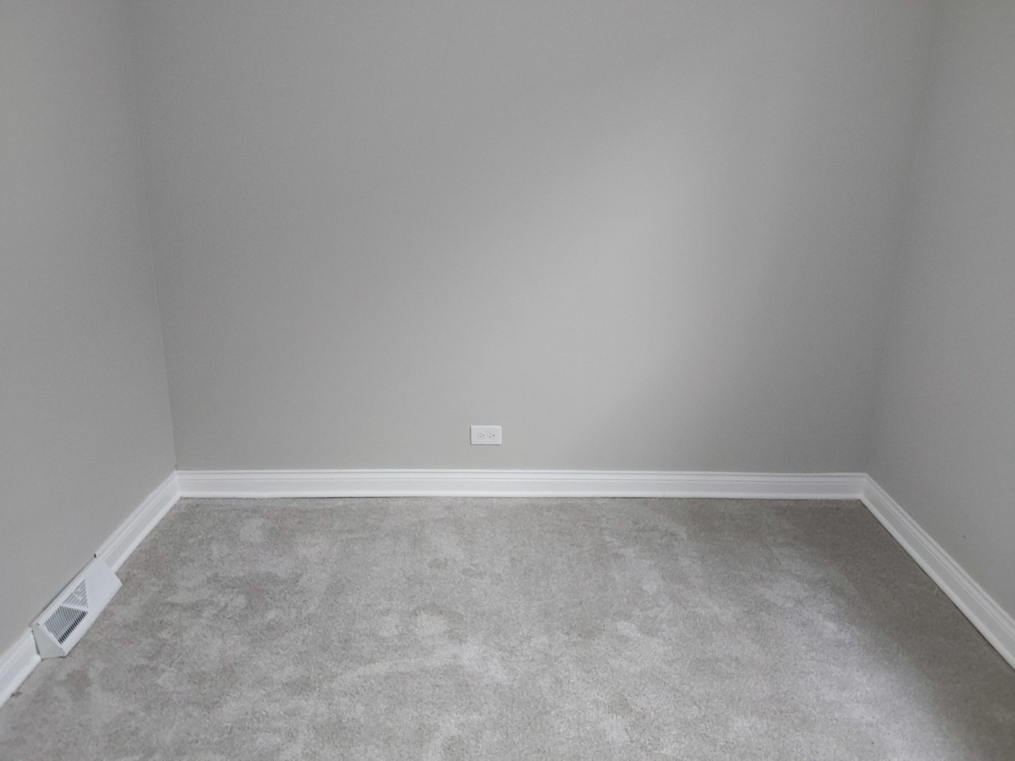 7712 South Evans Avenue Chicago IL 60619