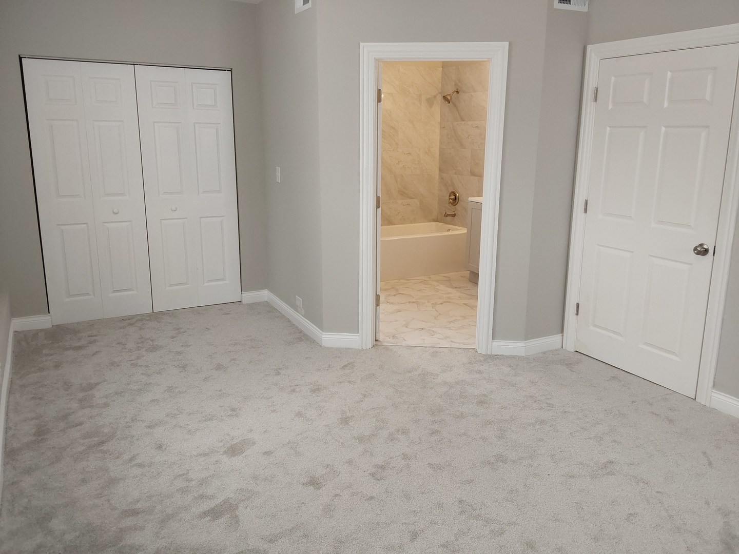 7712 South Evans Avenue Chicago IL 60619