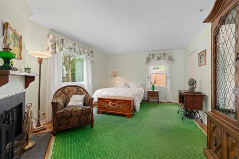 214 Washington Circle Lake Forest IL 60045