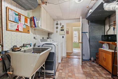 214 Washington Circle Lake Forest IL 60045
