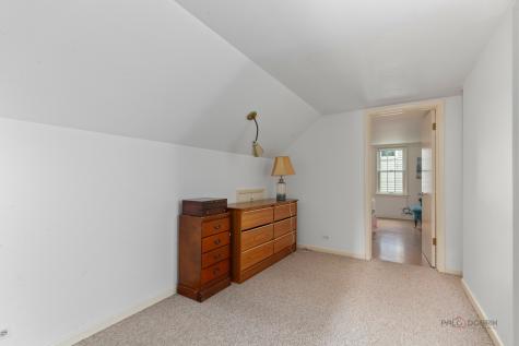 214 Washington Circle Lake Forest IL 60045