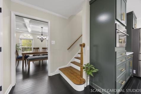 4042 Broadmoor Circle Naperville IL 60564
