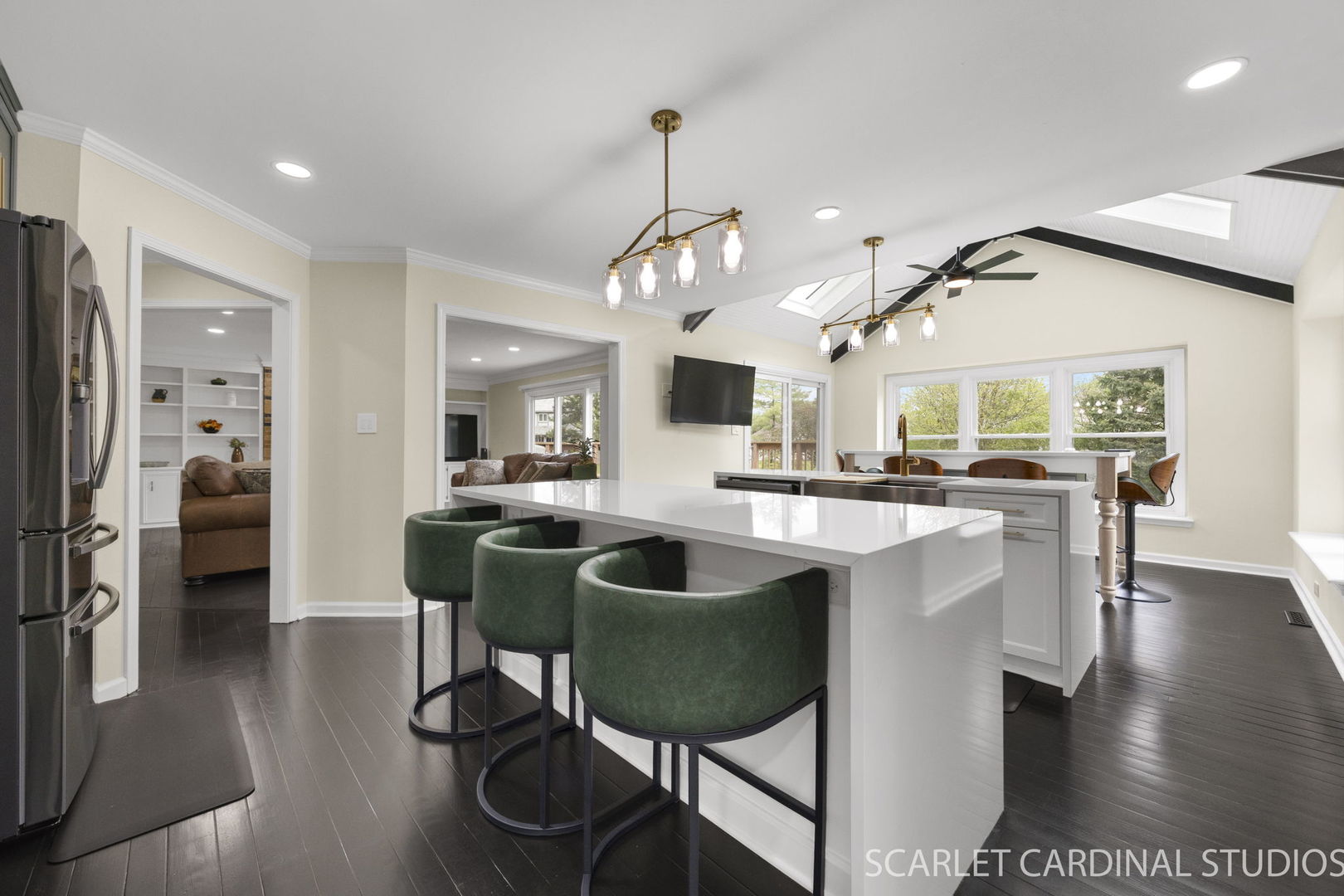 4042 Broadmoor Circle Naperville IL 60564
