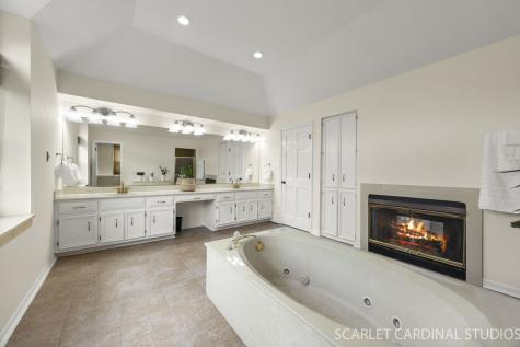 4042 Broadmoor Circle Naperville IL 60564