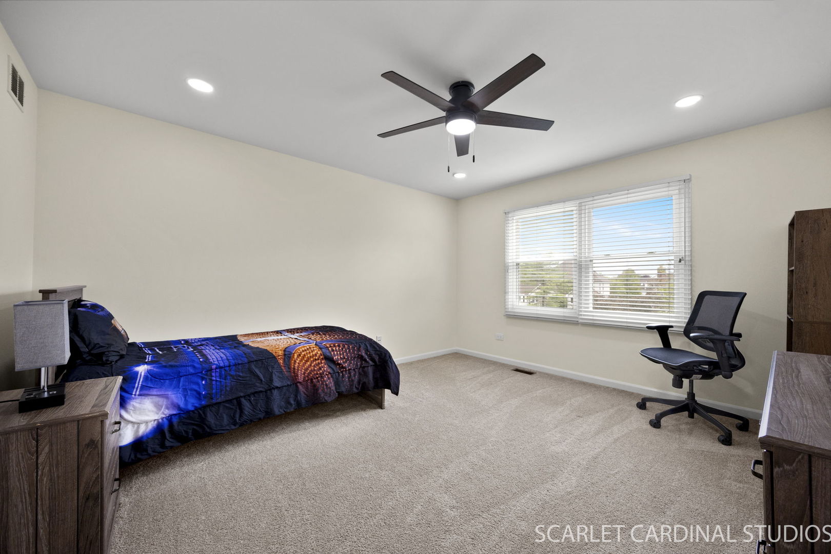4042 Broadmoor Circle Naperville IL 60564