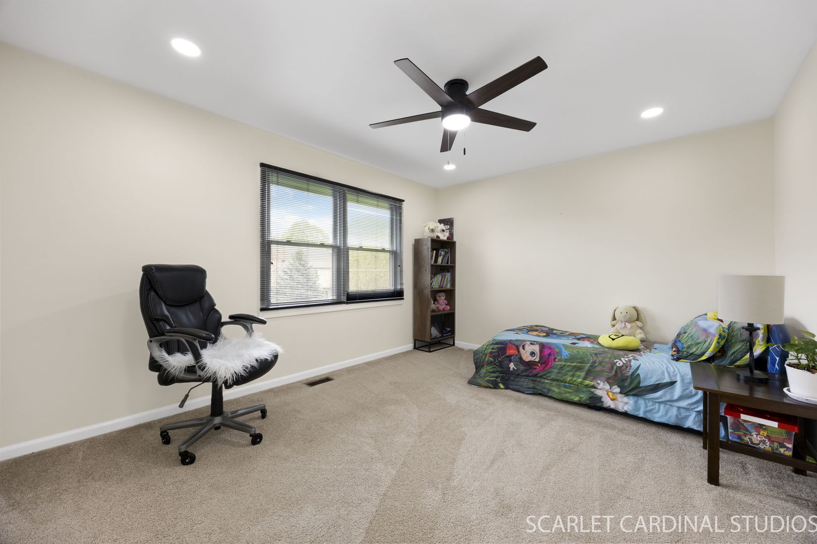 4042 Broadmoor Circle Naperville IL 60564