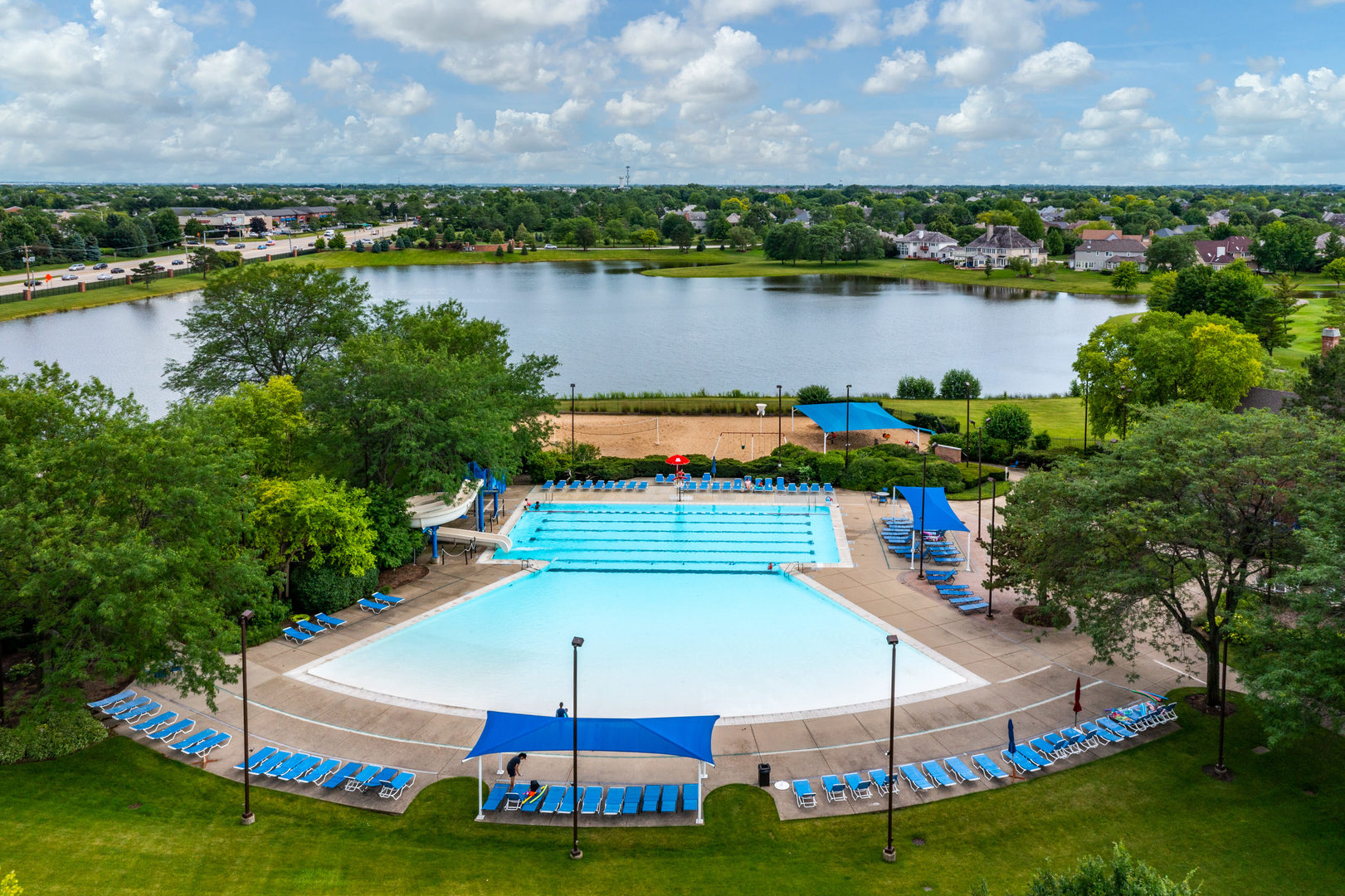 4042 Broadmoor Circle Naperville IL 60564