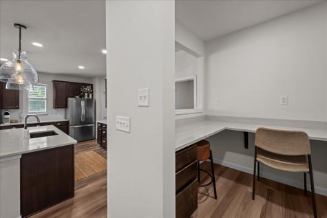 348 Branson Drive Batavia IL 60510