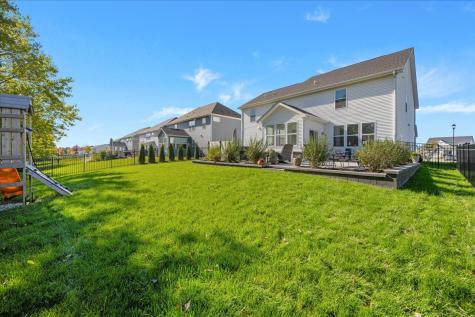 348 Branson Drive Batavia IL 60510