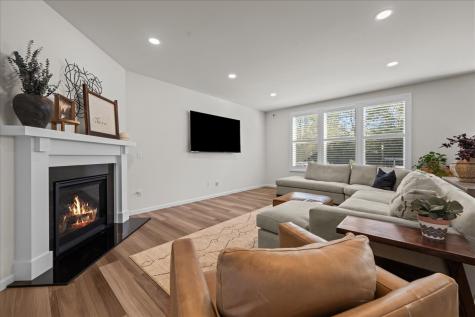 348 Branson Drive Batavia IL 60510