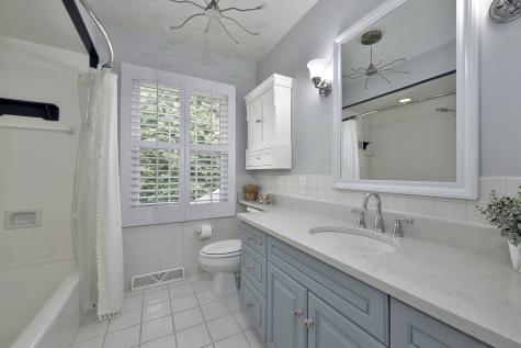 1550 Banbury Road Inverness IL 60067