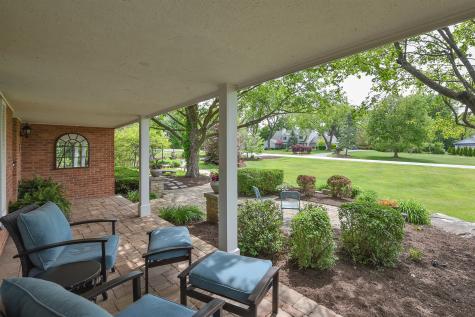 1550 Banbury Road Inverness IL 60067
