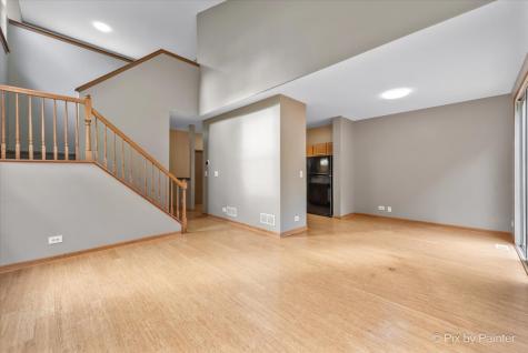 16 Brian Court Algonquin IL 60102