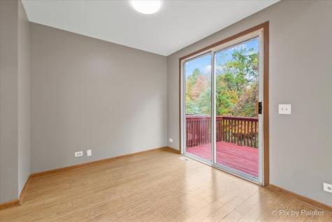 16 Brian Court Algonquin IL 60102