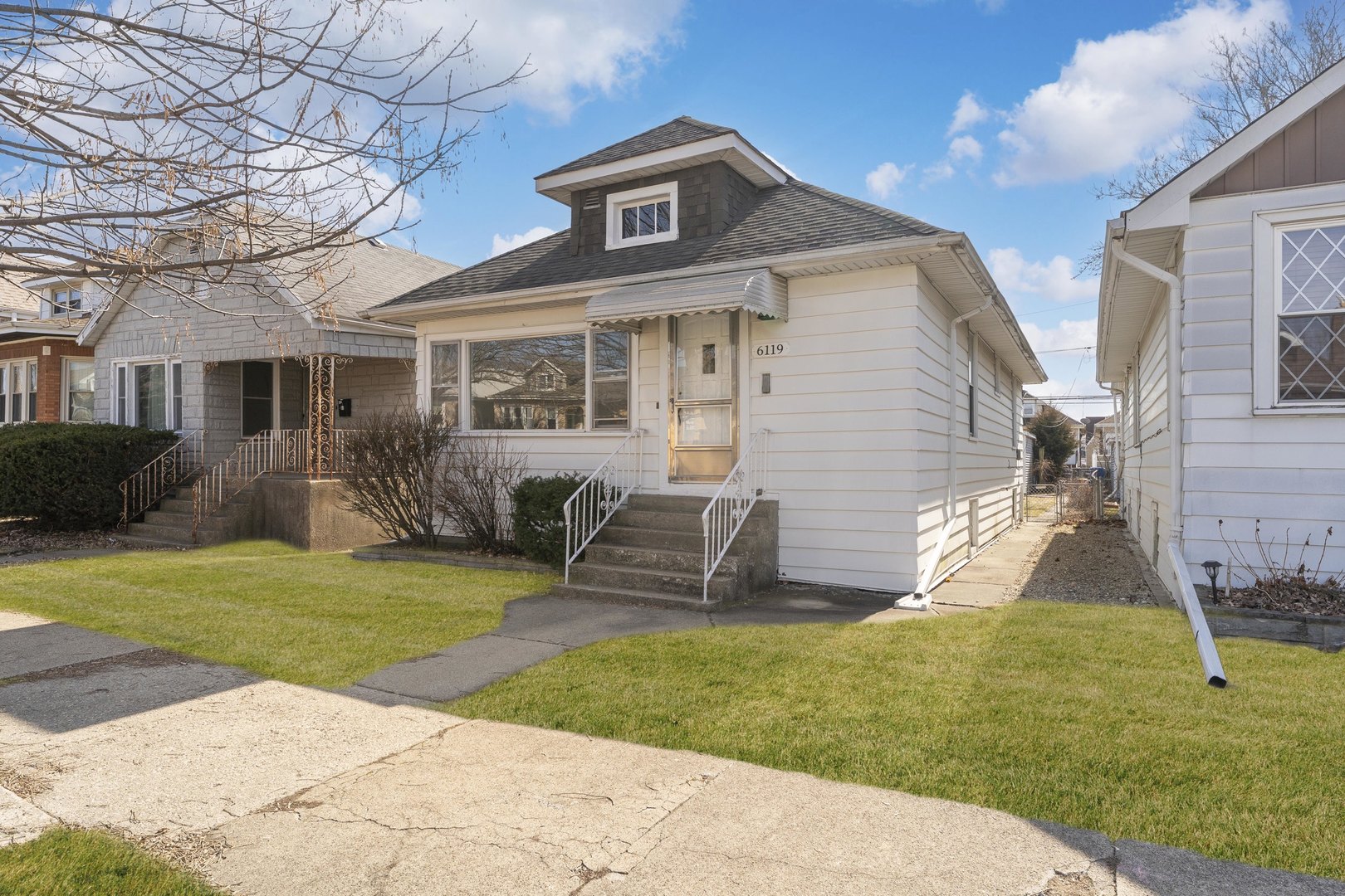 6119 West School Street Chicago IL 60634