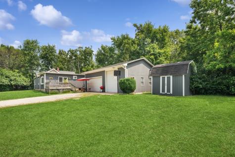 34 North Adams Street Oswego IL 60543