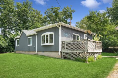 34 North Adams Street Oswego IL 60543